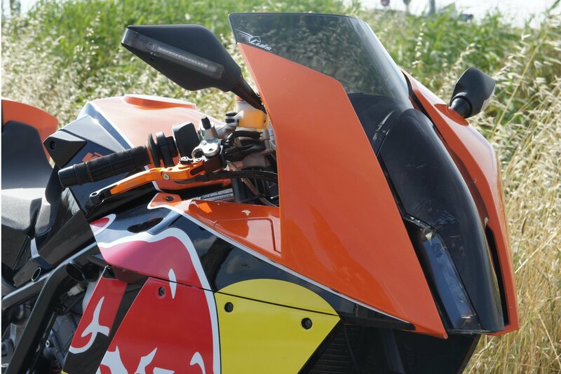 KTM RC8 Red Bull la moto con le ali