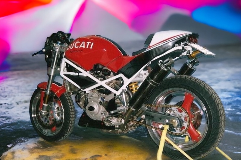 Ducati Monster 900 Superpompone