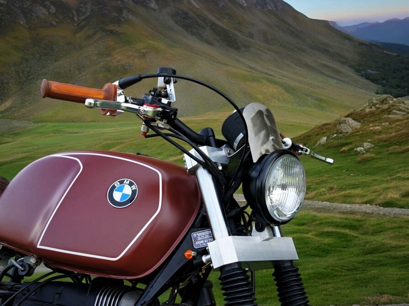 BMW R100 Scramblerbob un po Scrambler e un po bobber