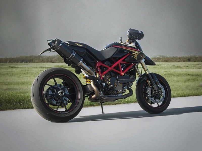 Ducati Hypermotard 1100 s personalizzata