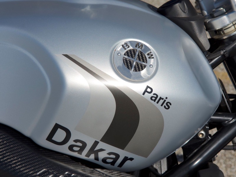 BMW NineT Scrambler Paris Dakar silver edition