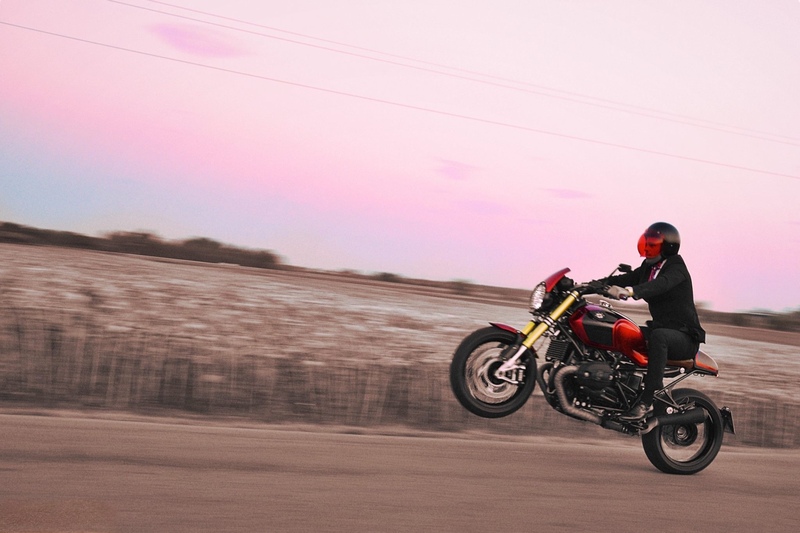 BMW R NineT Roadster Special Red Passion una R9T Custom