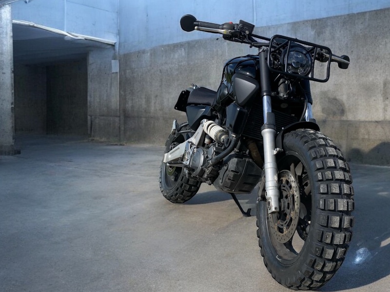 Yamaha MT03 special scrambler all terrain Lenco BearCat